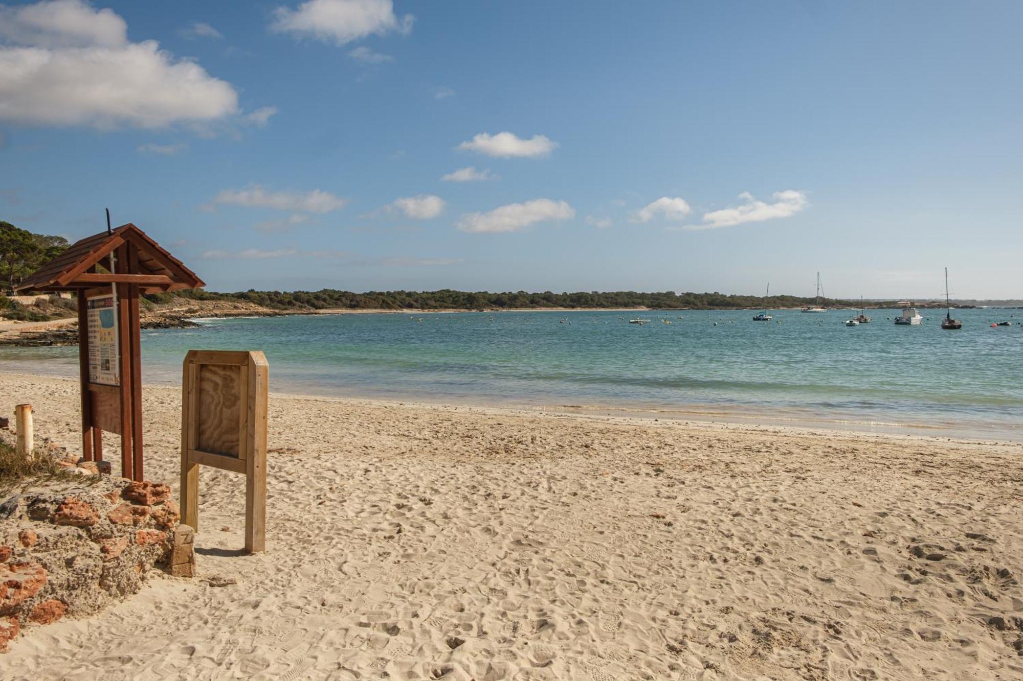 Alma Libre Beach Apartment Colonia de Sant Jordi Dış mekan fotoğraf